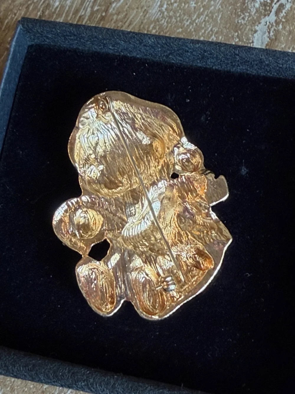 Holiday Lane Santa Teddy Bear Brooch - Picture 4 of 6